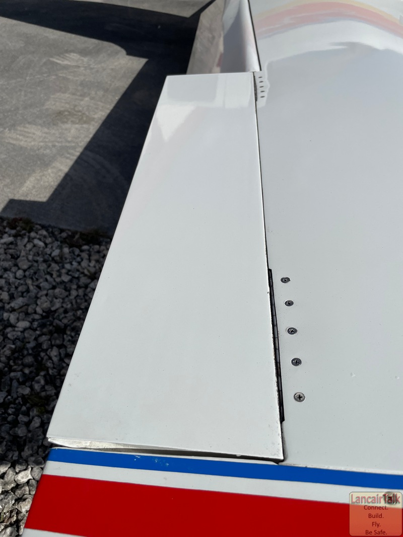 Lancair 320/360 N2PE photo