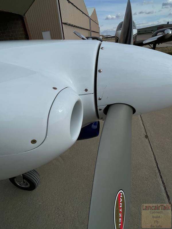 Lancair 320/360 N52LC photo