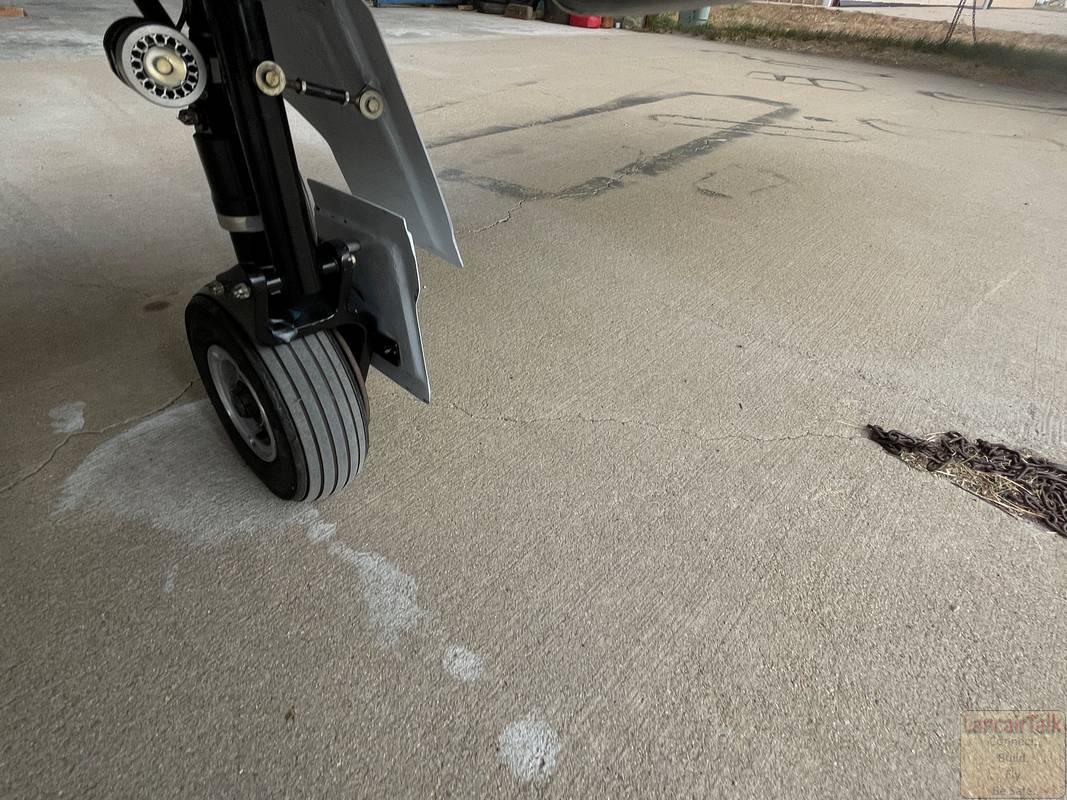 Lancair 320/360 N52LC photo