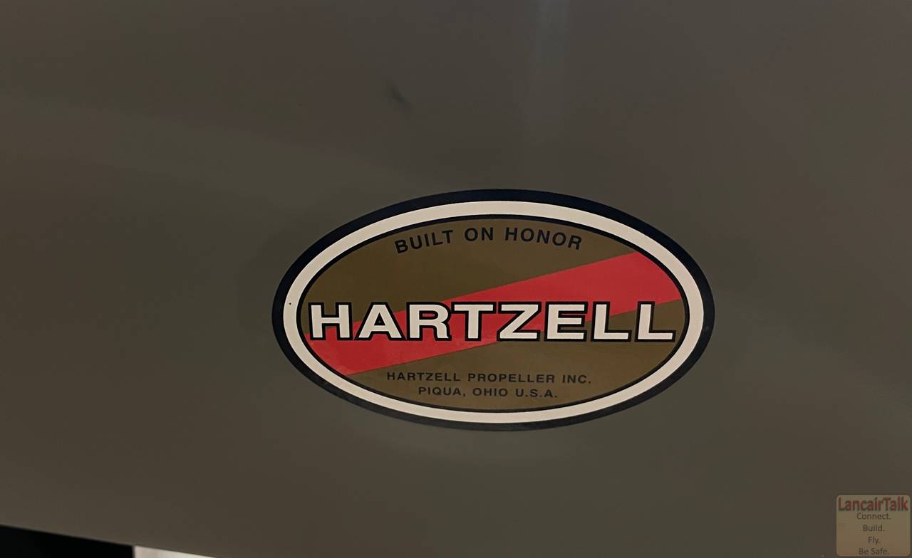 Lancair 320/360 N52LC photo