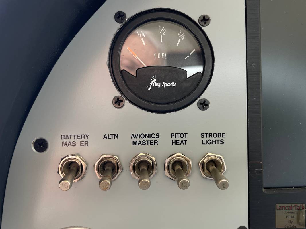 Lancair 320/360 N52LC photo