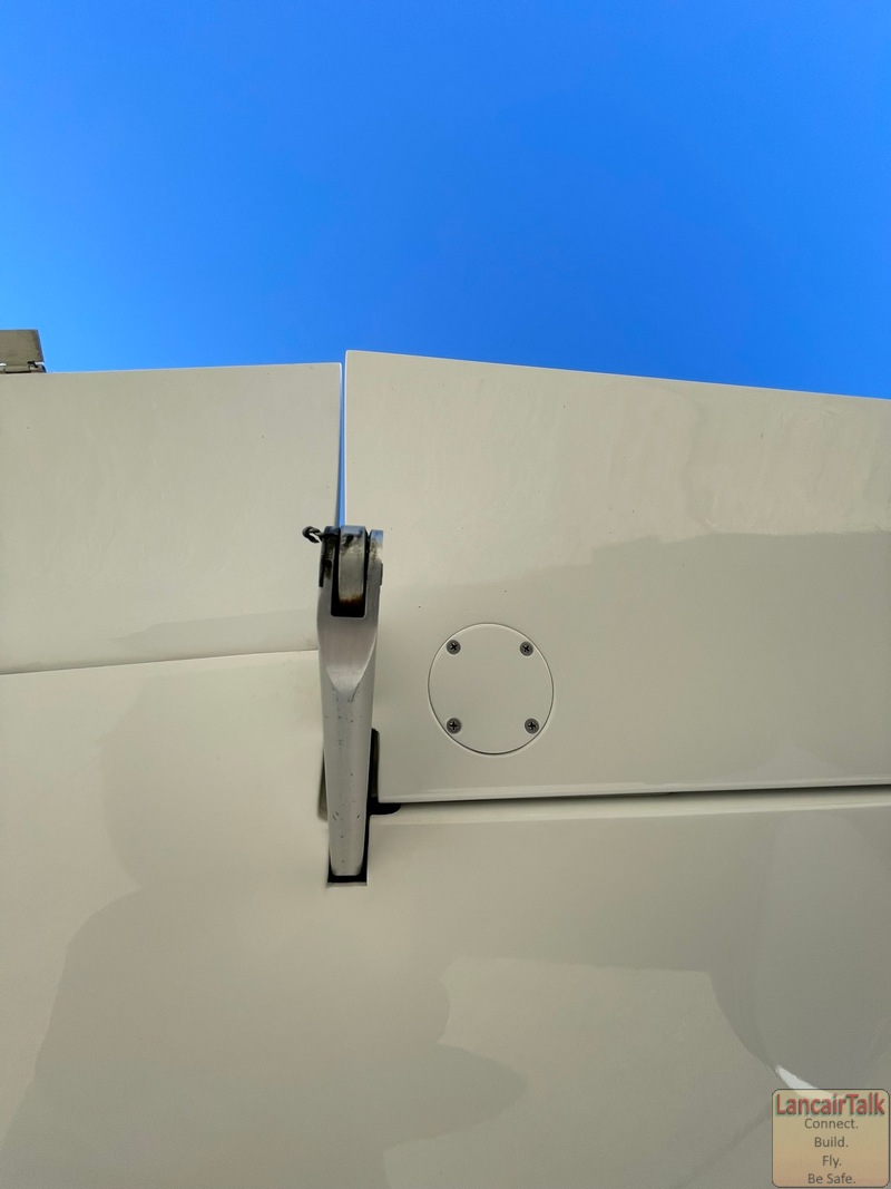 Lancair Legacy FG N64YZ photo