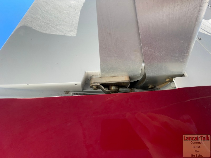 Lancair Legacy FG N64YZ photo