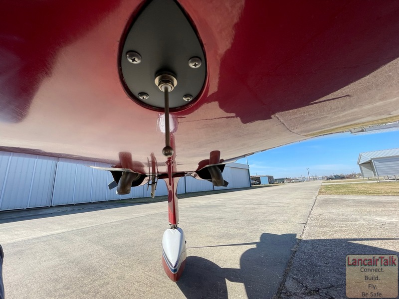 Lancair Legacy FG N64YZ photo