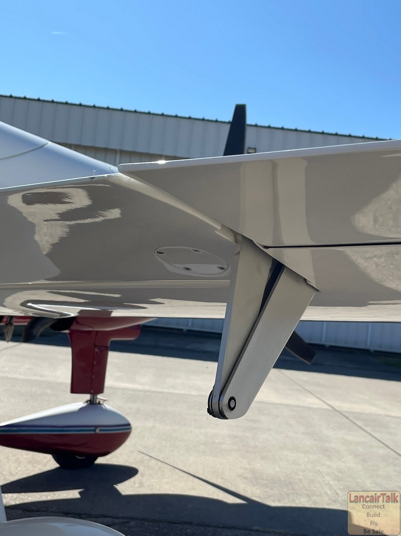 Lancair Legacy FG N64YZ photo